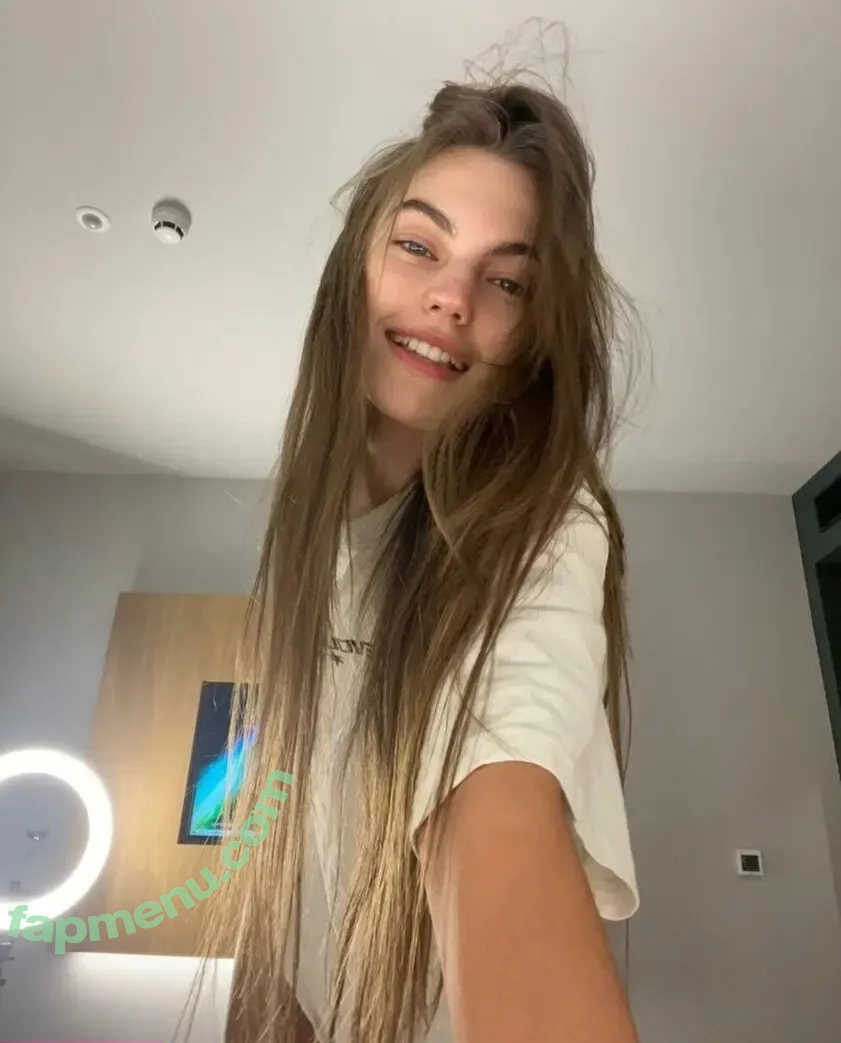 Hoolybunny nude photo #0140 (HollyBunny / holyybunnyy / loly_bunny)