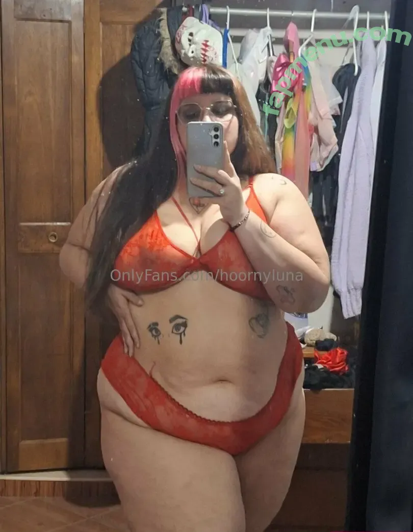 hoornyluna nude photo #0079 (hoornyluna)
