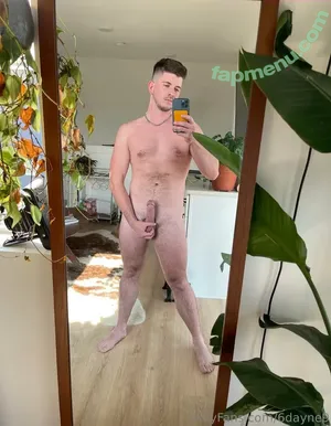  nude photo #0009