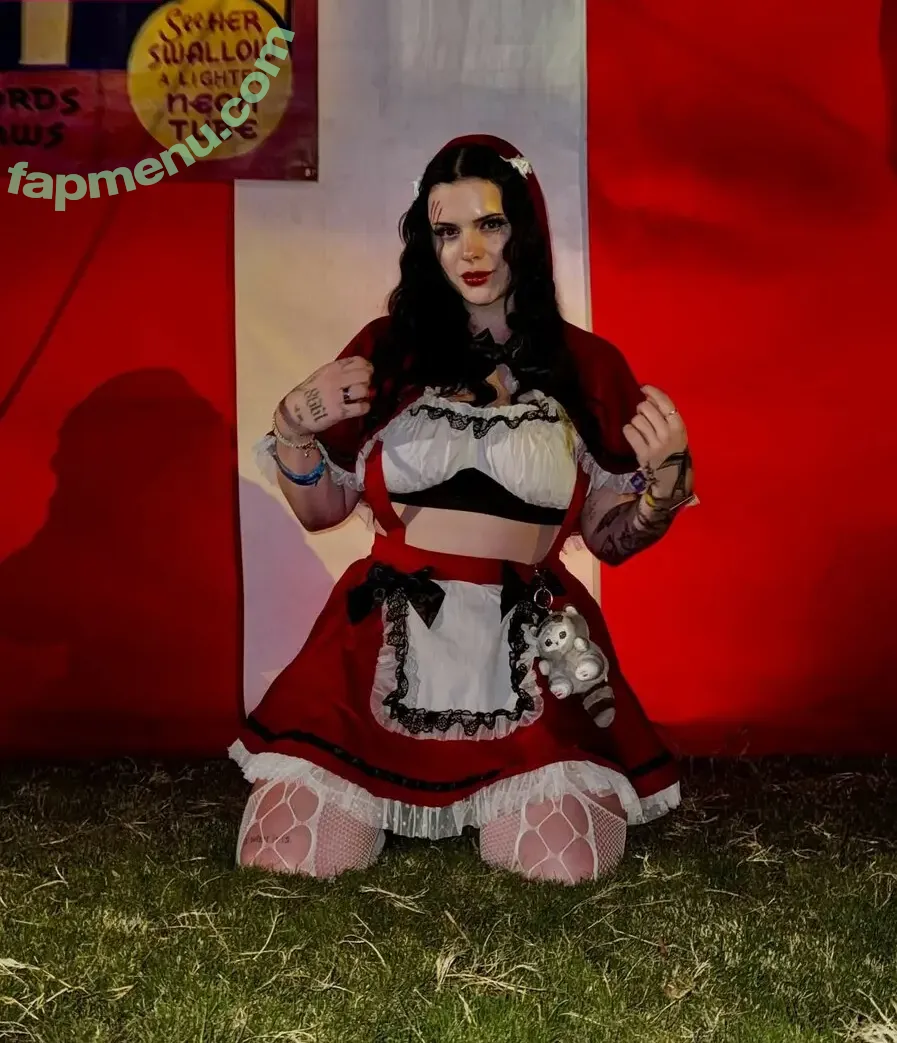 Hope Schwing nude photo #0032 (Hope Schwinghamer / hope.schwing)