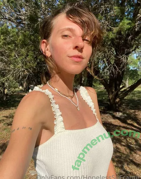 hopelesssofrantic nude photo #1877 (hopelesssf)