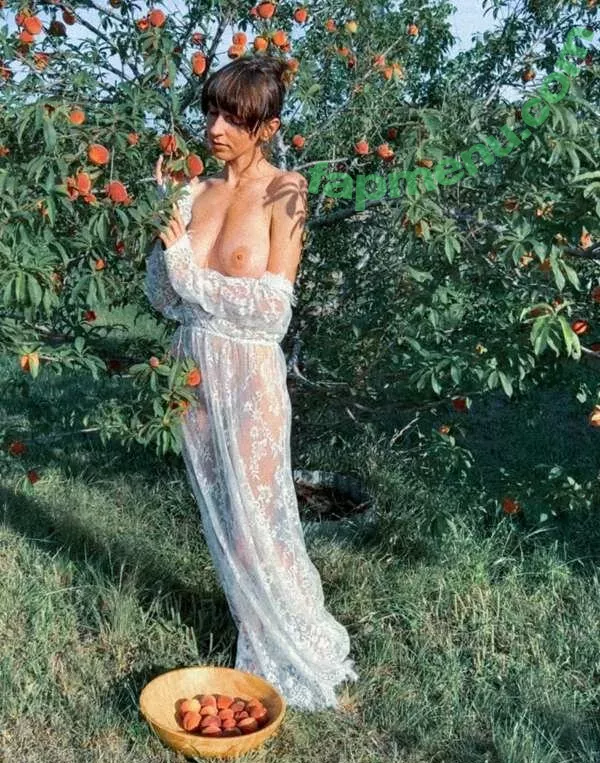 hopelesssofrantic nude photo #1879 (hopelesssf)