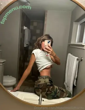 hopelesssofrantic / hopelesssf nude photo #3016