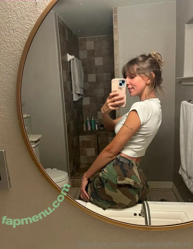 hopelesssofrantic nude photo #3011 (hopelesssf)