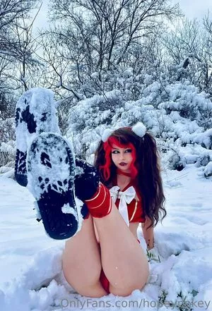 Hopeyhazbin / Hopeypokey nude photo #0032