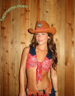 Hopie Schlenker / hopie.schlenker nude photo #0012