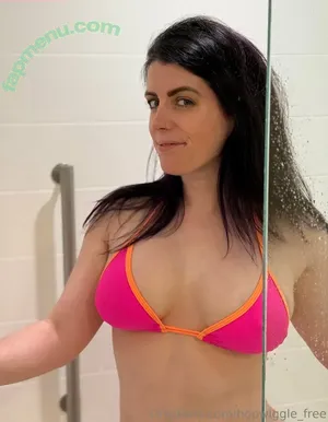 hopwiggle_free / hopwiggle nude photo #0017