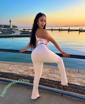 HornAfrica / east african / hickiesnbubbles / hornsafricasafaris nude photo #0072