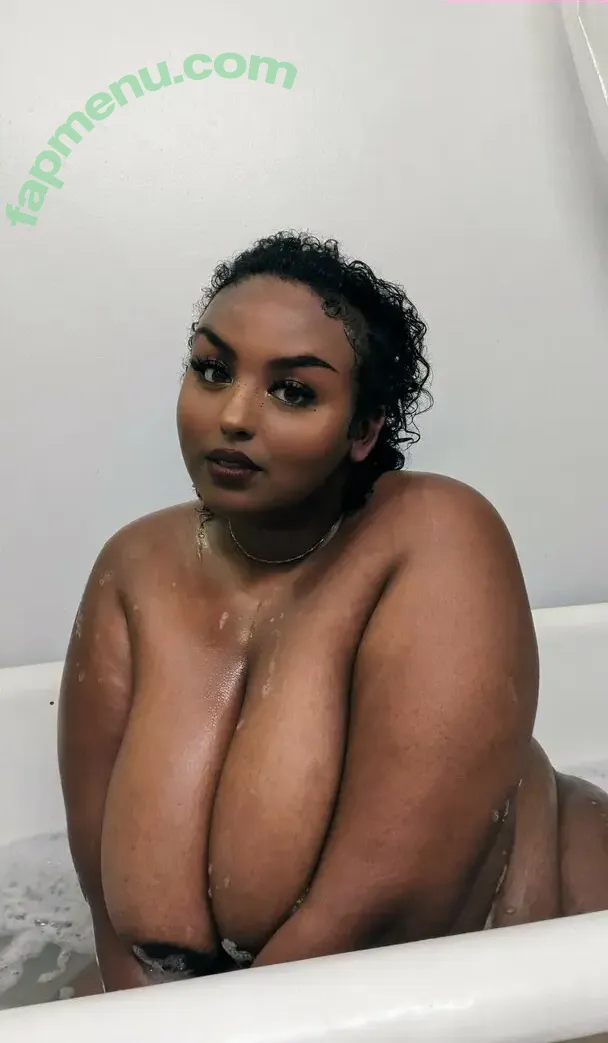 HornAfrica nude photo #0005 (east african / hickiesnbubbles / hornsafricasafaris)