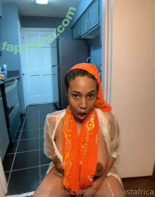 HornAfrica nude photo #0019 (east african / hickiesnbubbles / hornsafricasafaris)