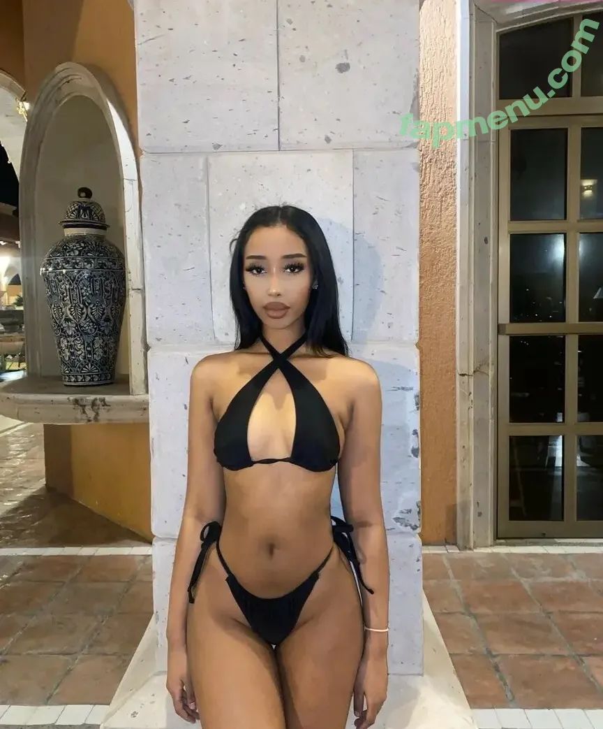 HornAfrica nude photo #0024 (east african / hickiesnbubbles / hornsafricasafaris)