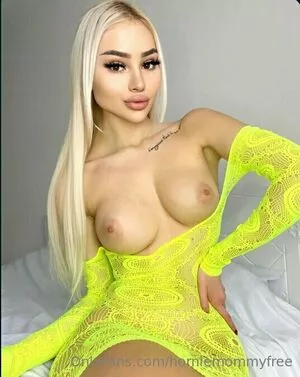 horniemommyfree / fb_0296 nude photo #0099