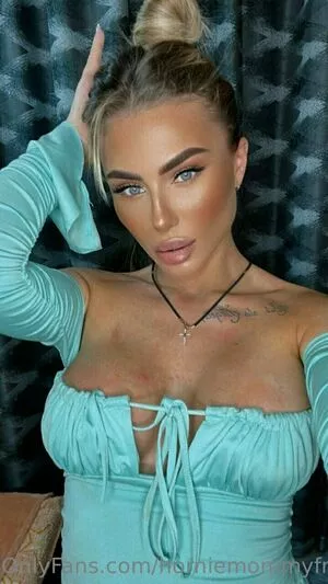 horniemommyfree / fb_0296 nude photo #0222