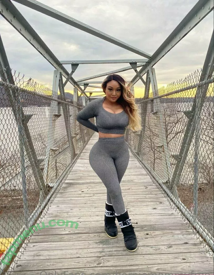 horniemommyfree nude photo #0056 (fb_0296)