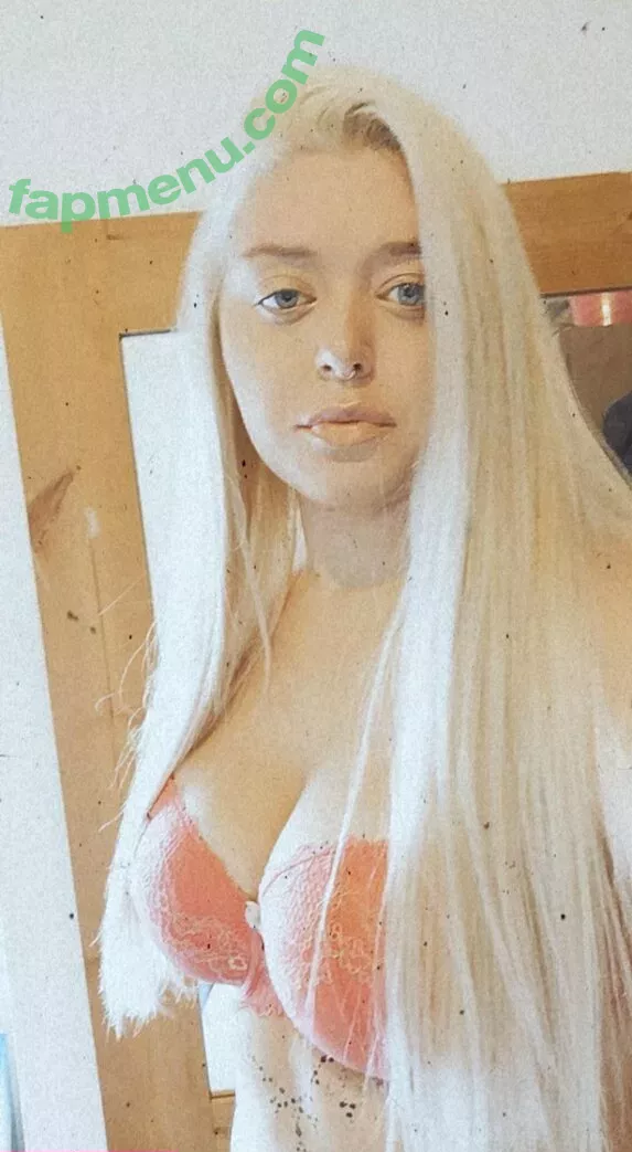 hornycavegirl nude photo #0110 (hornycavegirl)