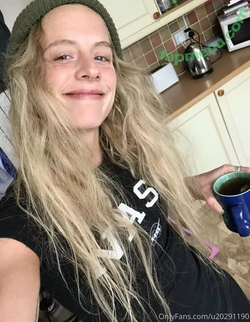 hornycavegirl nude photo #0113 (hornycavegirl)