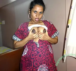  nude photo #0005