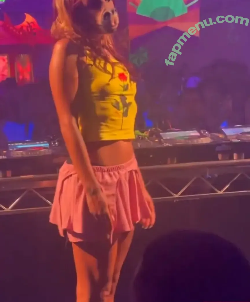 HorsegiirL nude photo #0039 (Stella Stallion / horsegiirl420)