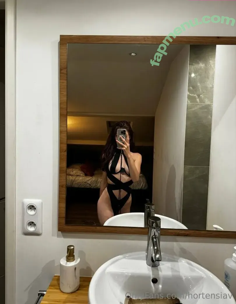 hortensiav nude photo #0007 (hortensiaa_v)
