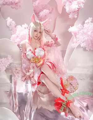 Hoshilily / hoshilily1 / hoshilily_cos / 星之迟迟 nude photo #2323