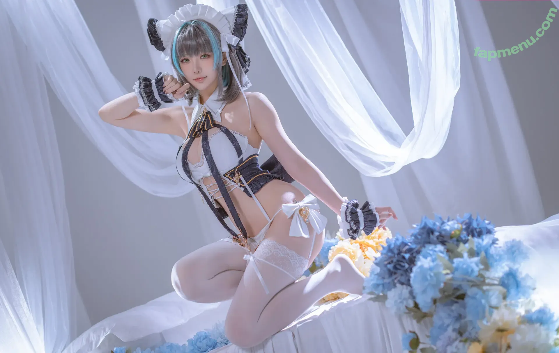 Hoshilily nude photo #2478 (hoshilily1 / hoshilily_cos / 星之迟迟)