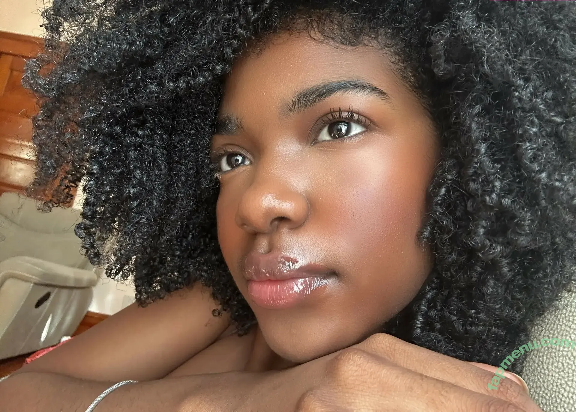 Hot_Butterfly9321 nude photo #0003 (Hot_Butterfly9321)