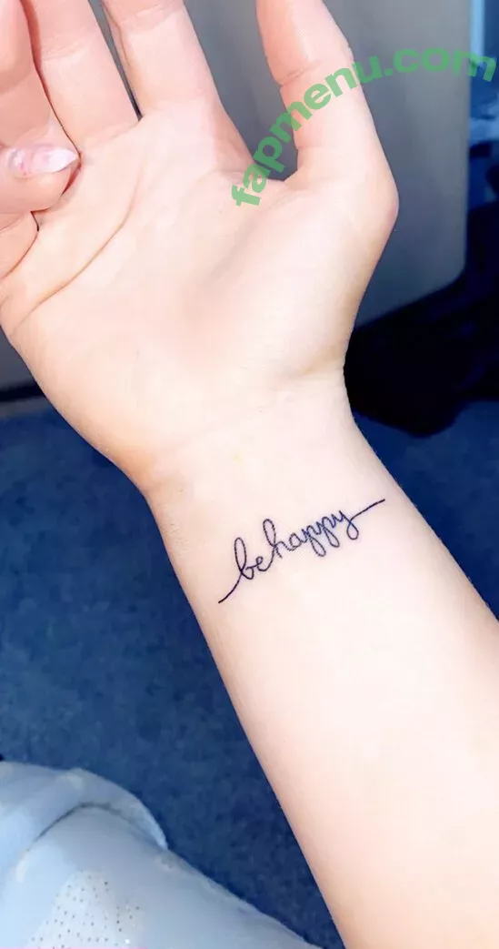 hot_mum_skyler nude photo #0087 (hot_mum_skyler)