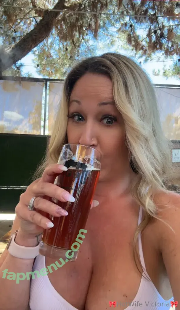 hot_wife_victoria nude photo #0547 (Hotwife_Vxxx / _torias_secret_)