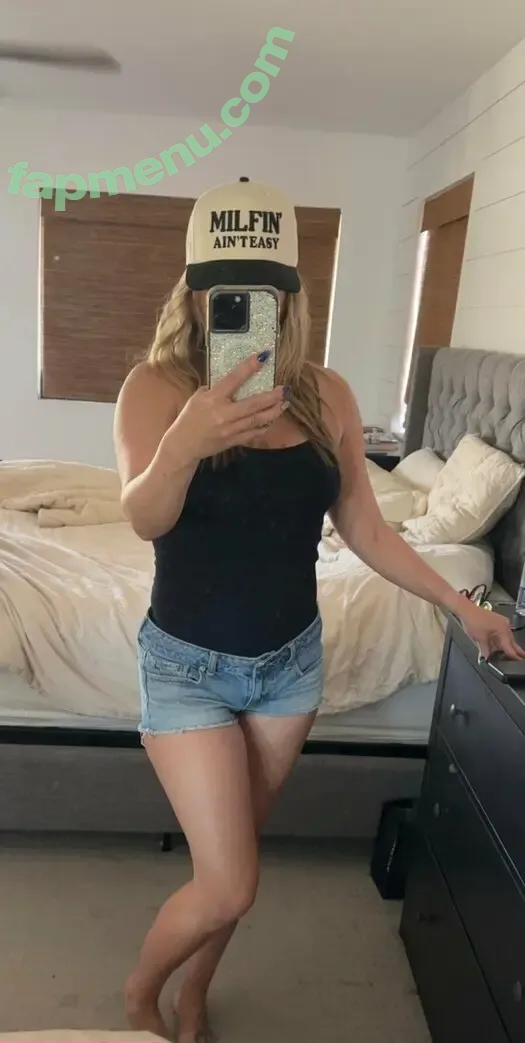 hot_wife_victoria nude photo #0591 (Hotwife_Vxxx / _torias_secret_)