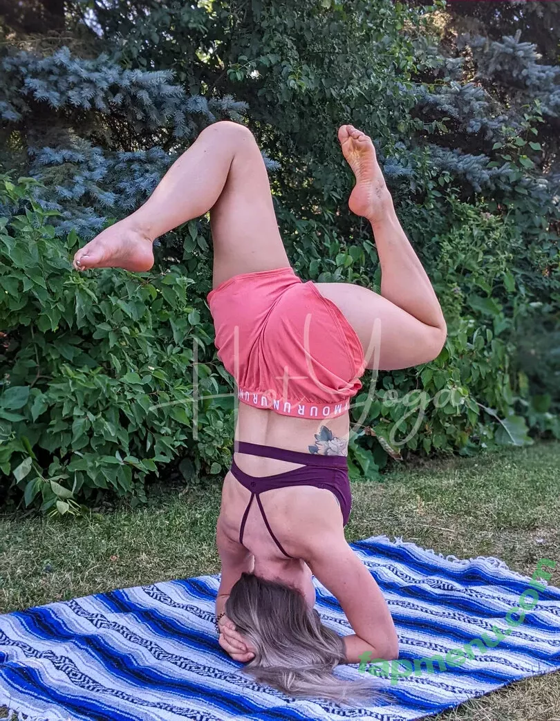 hot-yoga nude photo #0070 (hot-yoga)