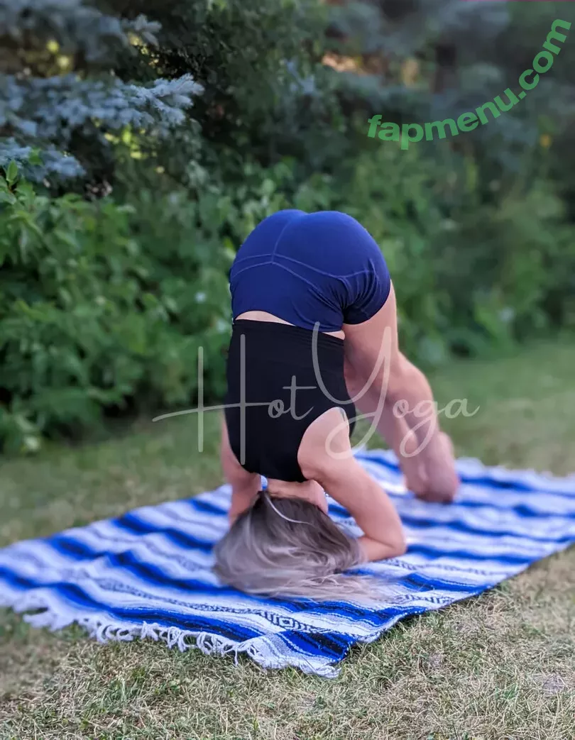 hot-yoga nude photo #0141 (hot-yoga)