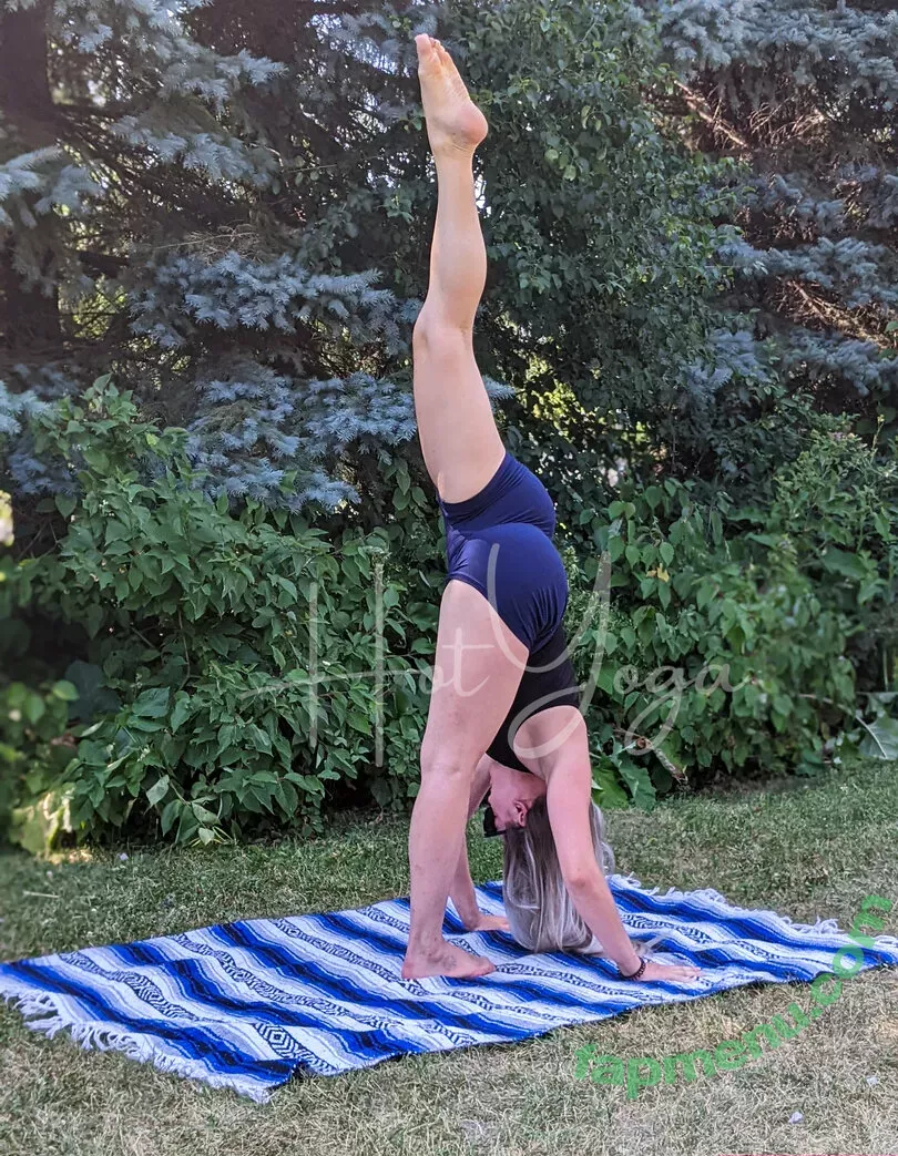 hot-yoga nude photo #0166 (hot-yoga)