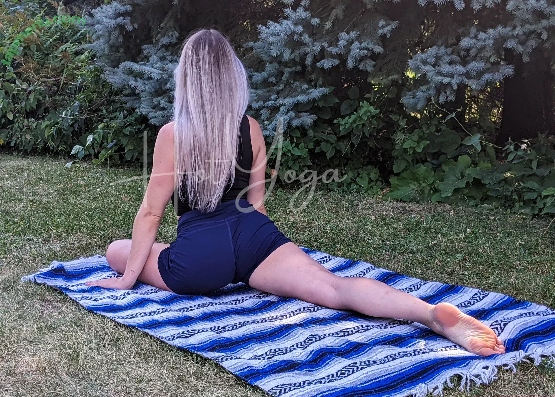 hot-yoga nude photo #0168 (hot-yoga)