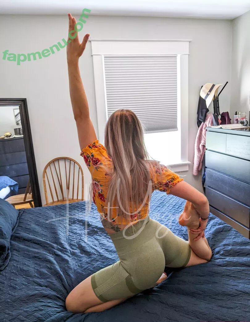 hot-yoga nude photo #0233 (hot-yoga)