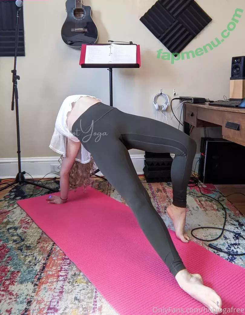 hot-yoga nude photo #0253 (hot-yoga)