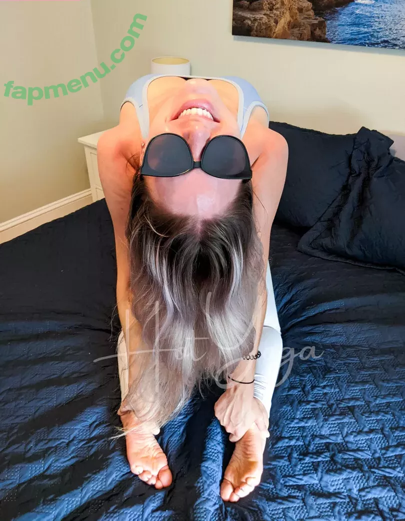 hot-yoga nude photo #0325 (hot-yoga)