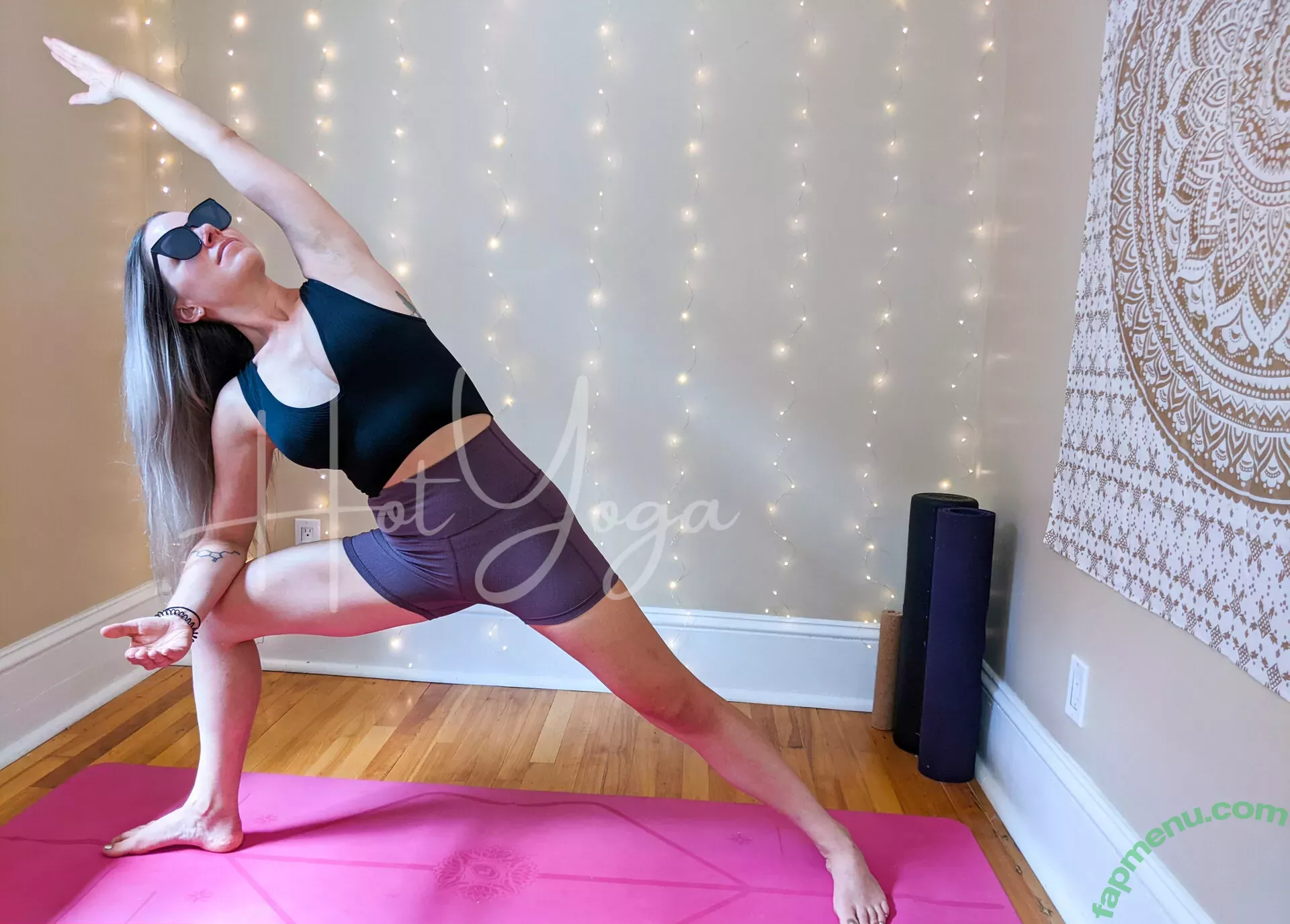 hot-yoga nude photo #0374 (hot-yoga)