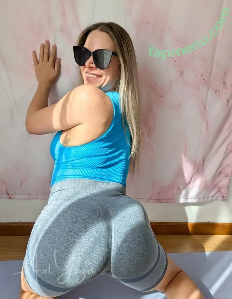 hot-yoga nude photo #0668 (hot-yoga)