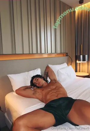 hotalex6 / alejopino88 nude photo #0053