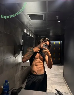 hotalex6 / alejopino88 nude photo #0056