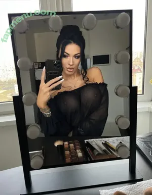 Hotelf / crazy_vamp nude photo #0410