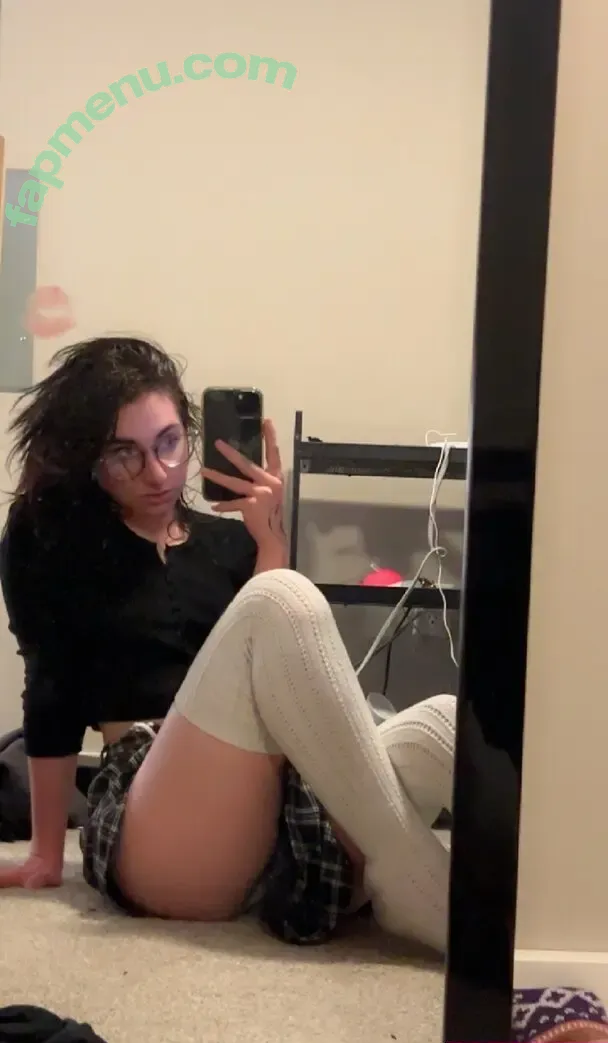 hotemo-chick nude photo #0001 (thateslutvibe)