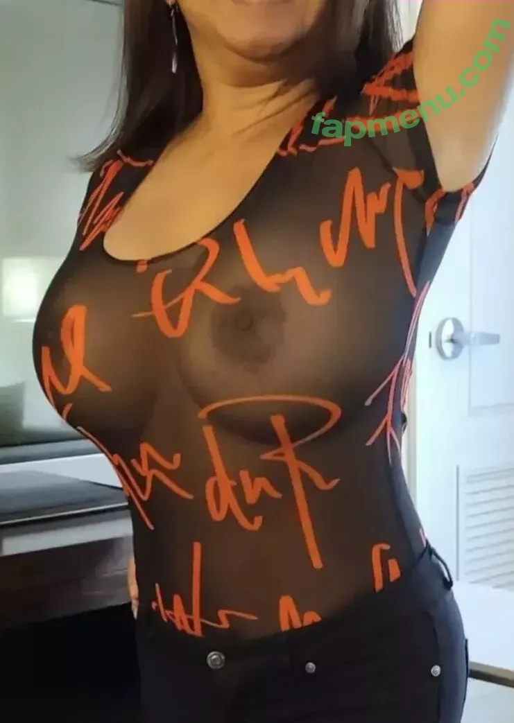 HotJade nude photo #0003 (HottyJade1 / lookie_nookie)