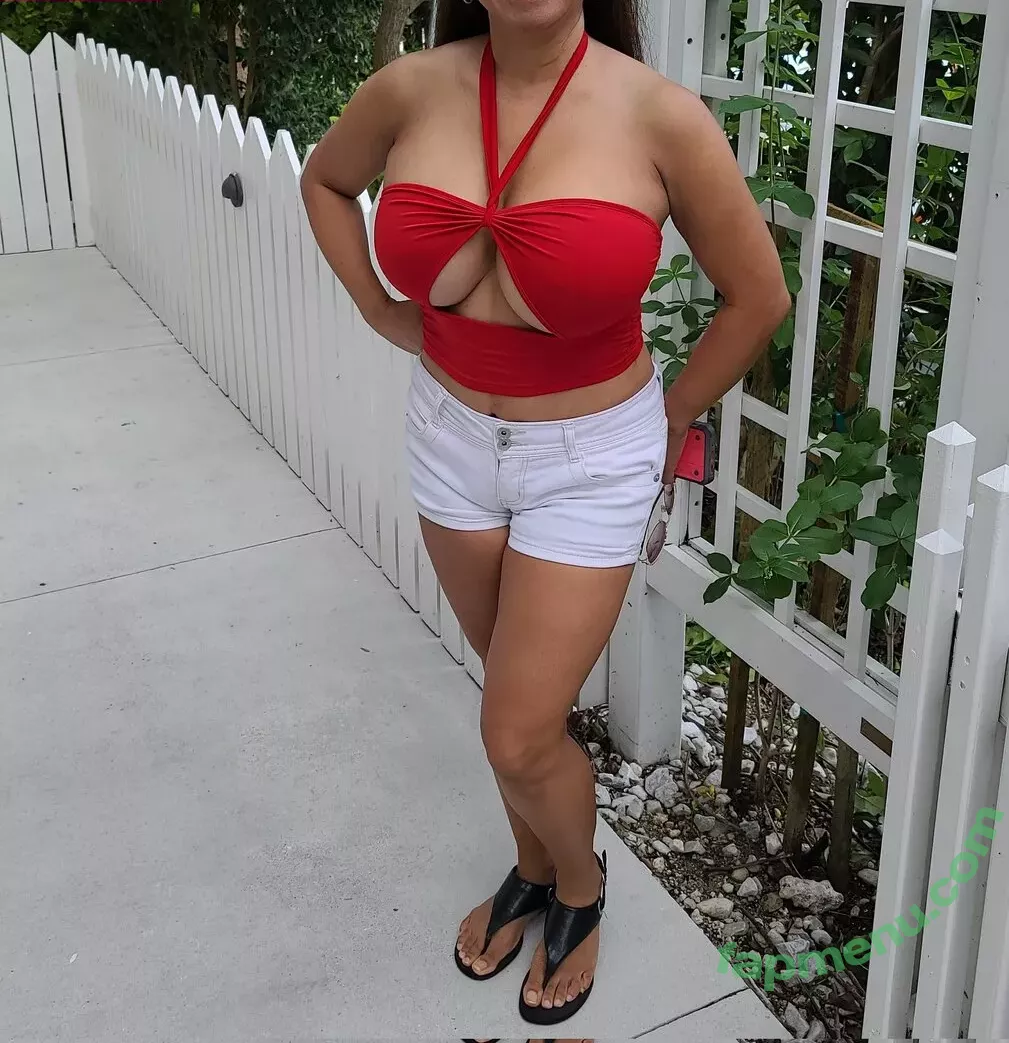 HotJade nude photo #0064 (HottyJade1 / lookie_nookie)