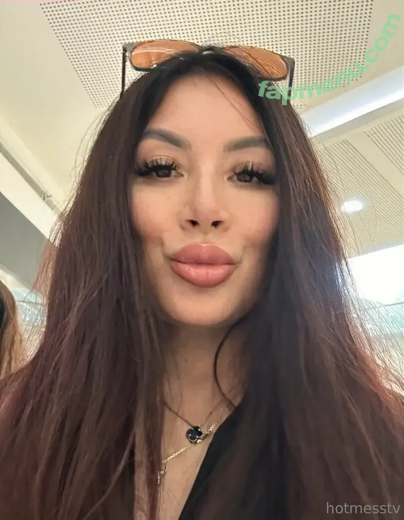 hotmesstv nude photo #0035 (hotmesstv)