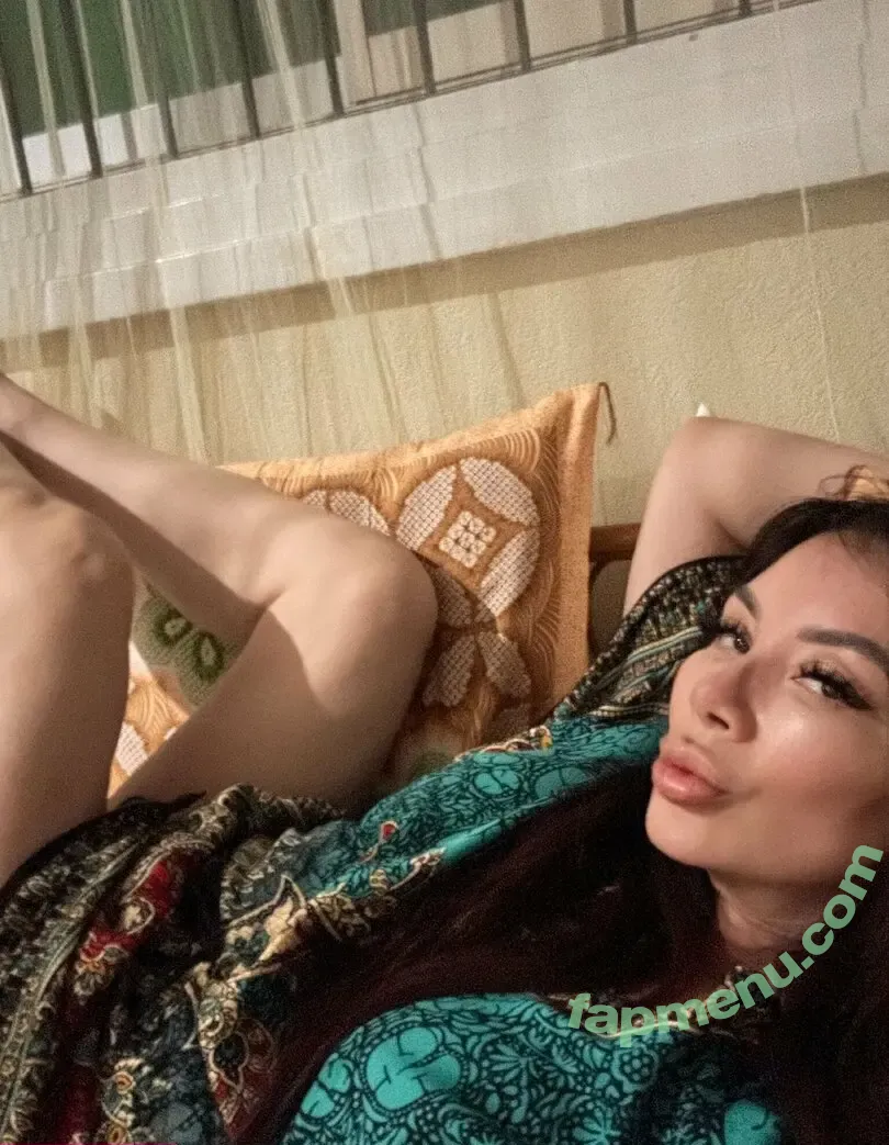 hotmesstv nude photo #0037 (hotmesstv)