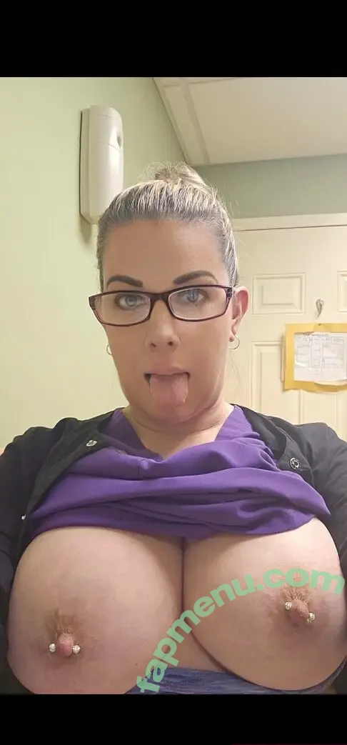 hotnurseflappv nude photo #0004 (hotnurseflappv)