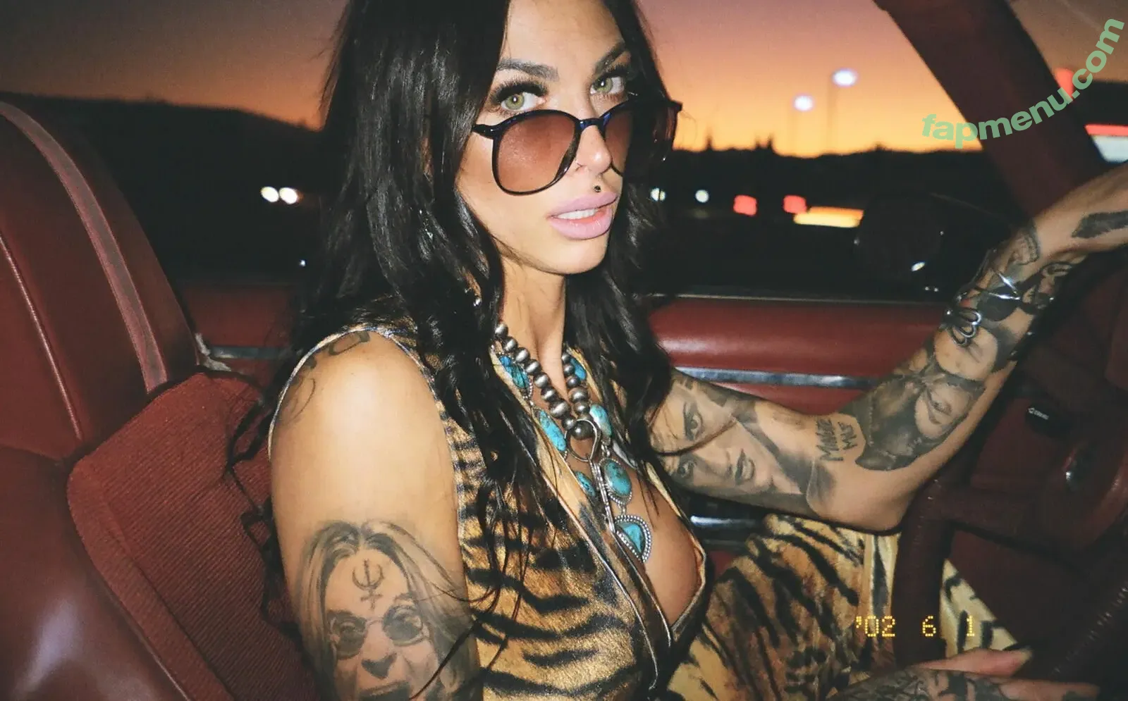 Hotrod Sania nude photo #0001 (Hotrod Sania)