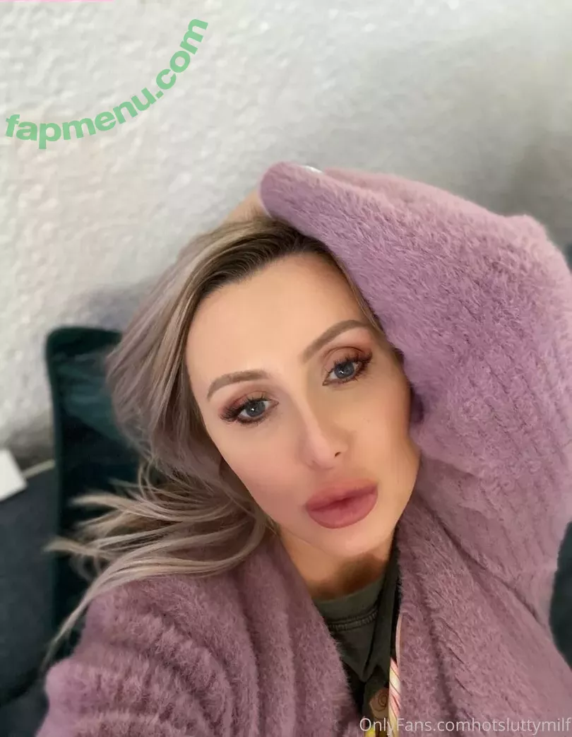 hotsluttymilf nude photo #0021 (hotsluttymilf)