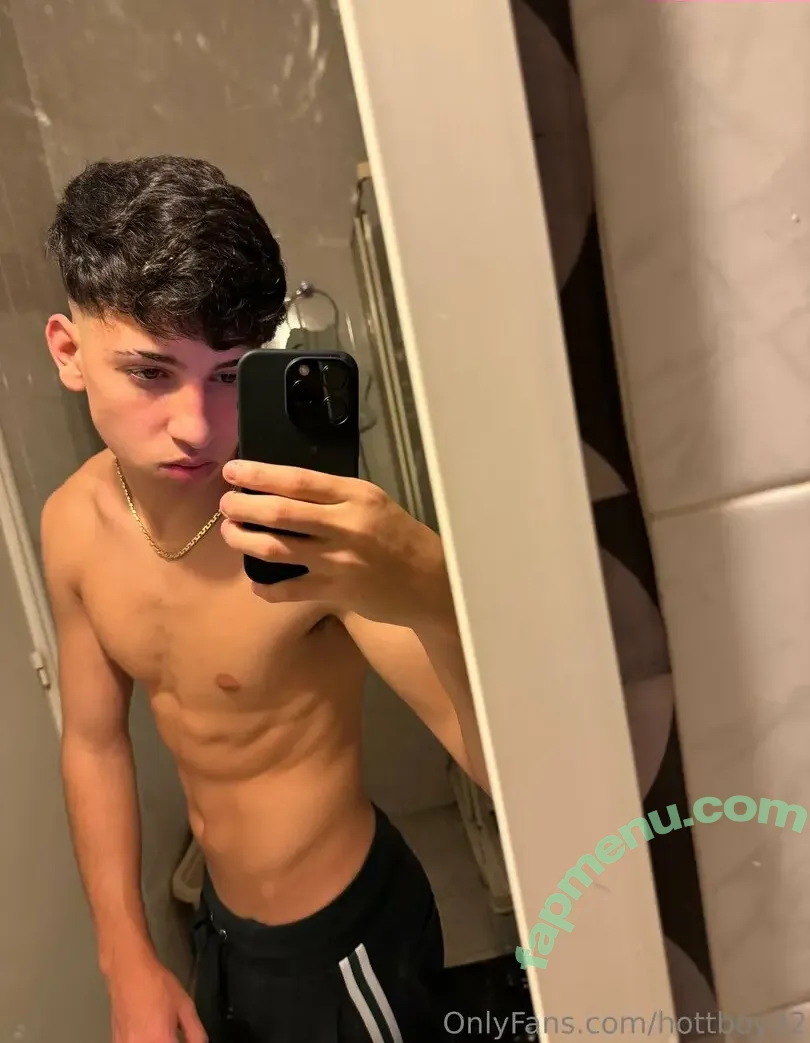 hottboy22 nude photo #0004 (hotboywes_1017)